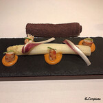 カーサ・デル・チーボ - 立派な太さのﾎﾜｲﾄｱｽﾊﾟﾗです