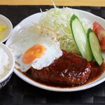 めんふぁん食堂 - ハンバーグ定食　900円