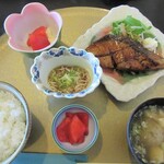 料理とお酒 まさ - 「ブリの照焼定食」880円