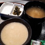 Enoshima Tei - とろろと味噌汁が付きます