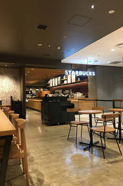 スターバックスコーヒー アミュプラザ小倉店 Starbucks Coffee 小倉 カフェ 食べログ