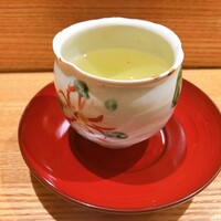 日本料理 太月 - ふちが工夫されていて口当たりがとてもよかった