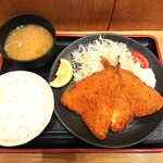 Den Gana - アジフライ定食