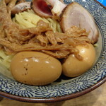 煮干し中華そば 一剣 - 味玉２個トッピング