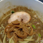 煮干し中華そば 一剣 - バラチャーと穂先