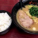 せい家 - 17年4月太麺油少なめ並ライス