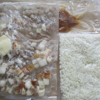 cenci - ととりこ黒豚と蓮根のリゾット 金七商店のかつお節と麹のソース山椒風味　￥1980＋送料￥1340