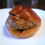 マルジューベーカリー - ハンバーグ￥110