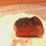 グルマンディーズ - 三田牛、切った後に