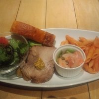 Osteria UVA RARA 横浜 - ワンプレートランチ