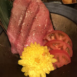 お肉にはじまり、お肉に終わる。 - 