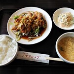 中華食堂 チリレンゲ - 日替ランチ 油淋鶏