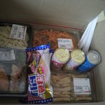 ディオ - 買った物（計496円）は、お店に置かれてる箱に入れて帰りました。