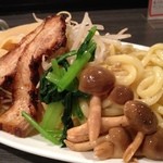 大美屋 - とろポタ和風つけ麺