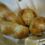カフェ ブルボン - 自家製天然酵母のパン