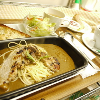 カフェ ブルボン_2