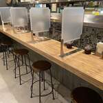 175°DENO〜担担麺〜 - 飛沫防止ガード設置、感染拡大防止