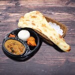●Nan & rice curry Bento (boxed lunch)
