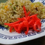 ごきげんラーメン - せっかくなので紅生姜をトッピングしてみました