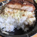 舞木ドライブイン - ご飯の断面