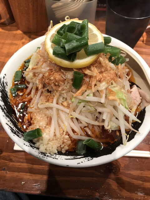 麺屋 のスたosaka 難波千日前店 賄いルーシー 汁なし にんにくあり By Shirokuma 53 麺屋 のスたosaka 難波千日前店 難波 南海 ラーメン 食べログ