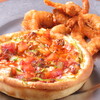 SUPER PIZZA - 料理写真:HOMEMADE BBQ PORK+FRIED GARLIC SHRIMP