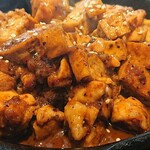 目黒菜館 - 本格的な麻辣鶏豆腐