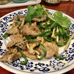 大衆中遊華食堂 八戒 - ラム青椒肉絲