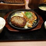 根本商店 - 日替わりランチ　@790