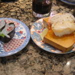 回転すし北海道 - 白魚１８０円、炙り帆立２８０円