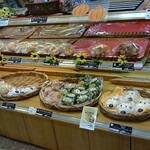 ベーカーシェフ - 料理写真:パン コーナー