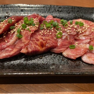 Approximately 15 types of Yakiniku (Grilled meat) menu available!