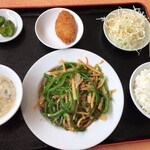 台湾料理 福運來 - 料理写真:青椒肉絲ランチ