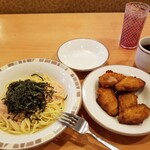 サイゼリヤ - でも、食べる。