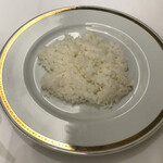 みかわや - 高級なお皿に盛られたご飯！