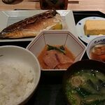 田中田式海鮮食堂 魚忠 - 鯖の塩焼き