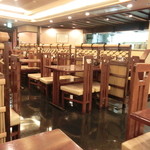 渋谷 蓬莱亭 - 店内