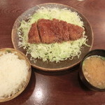 渋谷 蓬莱亭 - 特製ソースかつ定食(ロース)