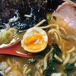 家系ラーメン とらきち家 - 