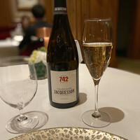 ラ・ベ - もちろんChampagneからはじまる*･゜ﾟ･*:.｡..｡.:*･'(*ﾟ▽ﾟ*)'･*:.｡. .｡.:*･゜ﾟ･*