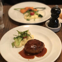 BISTRO FAVORI 代官山 - 