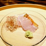 温石 - お皿は江戸期のガラス皿