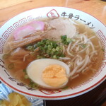 くつろぎ亭ひこべえ  - 牛骨ラーメン