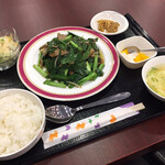 中華料理 北京飯店 - レバニラ定食900円