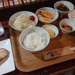 彩乃 - 日替わりランチ 980円(税込)