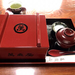 萬歳屋 - おぉ〜大きなインパクトある蒸篭♪