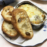 がばちょ - オイルサーディンチーズ焼き（450円）