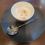 THE FUNATSUYA - amuse  ひよこ豆の冷製スープ