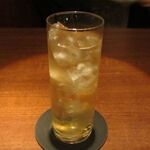 京都祇園 薬美膳&BAR Baja Bluet - 製氷機からの氷ではなく、きちんとカチ割りを使用