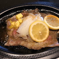 肉割烹 ベンケイ - 『牛レモンステーキ』